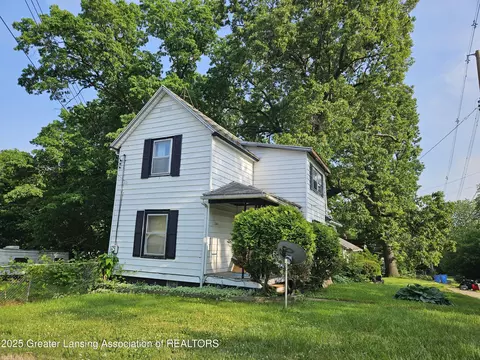 1201 Lathrop St, Lansing, MI 48912