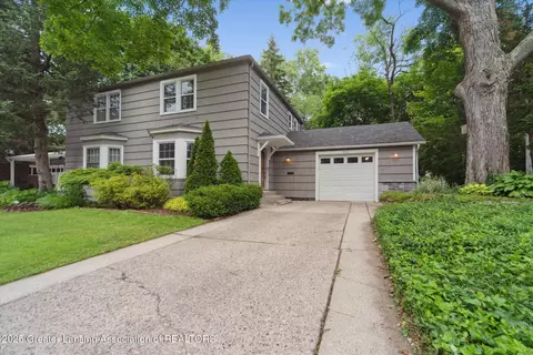 932 Sunset Ln, East Lansing, MI 48823