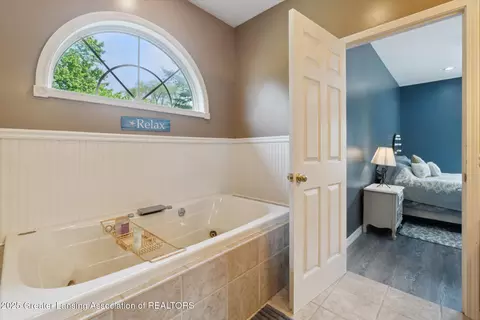 2020 Sunset Dr, Owosso, MI 48867 photo 34