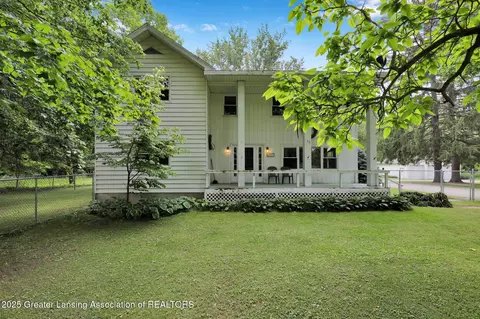 8767 Corrison Rd, Grand Ledge, MI 48837 photo 3