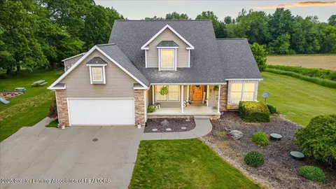 4905 E Green Rd, Saint Johns, MI 48879