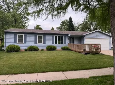 3551 Seaway Dr, Lansing, MI 48911