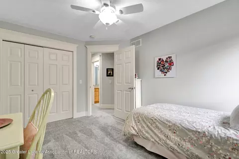 Bedroom - 13209 Watercrest Dr, Dewitt, MI 48820 photo 6 of 8