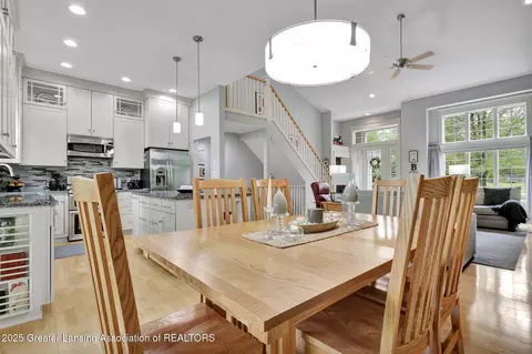 Dining - 13209 Watercrest Dr, Dewitt, MI 48820 photo 2 of 5
