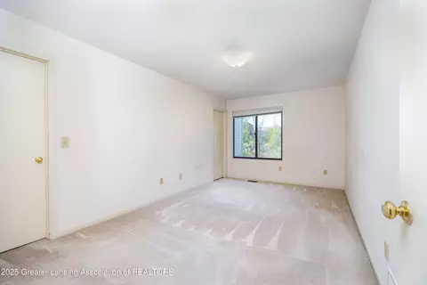 Undisclosed, Okemos, MI 48864 photo 17