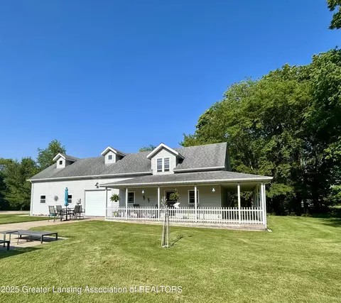 10497 Charlotte Hwy, Portland, MI 48875