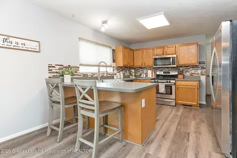6339 Macadam Way, Dimondale, MI 48821 photo 7