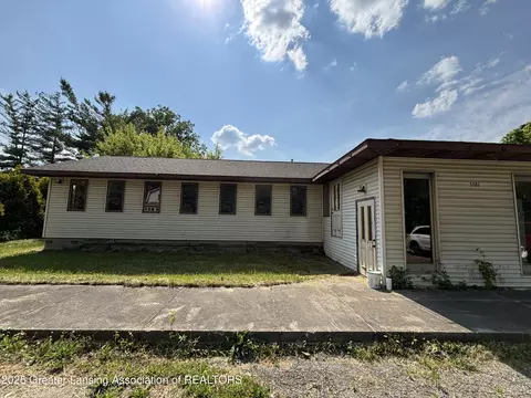 5681 Shaw St, Haslett, MI 48840 photo 1
