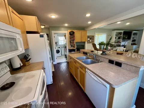 3321 Springbrook Ln, Lansing, MI 48917 photo 16