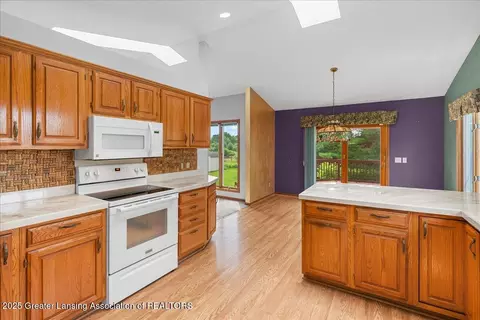 13040 Sherrington Dr, Dewitt, MI 48820 photo 15