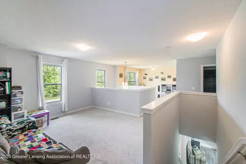 Entry Way - 2005 W Herbison Rd, Dewitt, MI 48820 photo 3 of 3