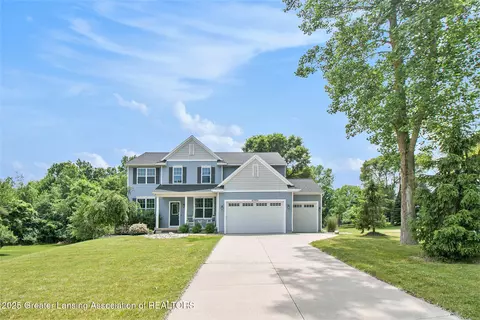 Exterior - 2005 W Herbison Rd, Dewitt, MI 48820 photo 3 of 7