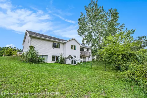 Exterior - 6093 Anchor Cv, Dimondale, MI 48821 photo 4 of 4