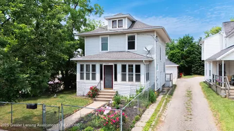 1309 Vine St, Lansing, MI 48912