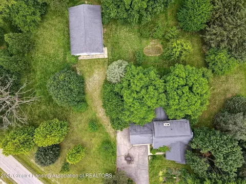 View/Area - 718 Hogsback Rd, Mason, MI 48854 photo 2 of 3