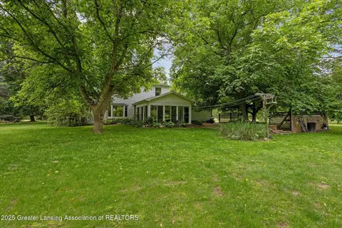 Exterior - 718 Hogsback Rd, Mason, MI 48854 photo 7 of 11