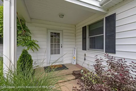 Exterior - 718 Hogsback Rd, Mason, MI 48854 photo 2 of 11