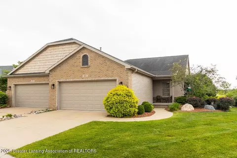 4001 Sierra Hts, Holt, MI 48842