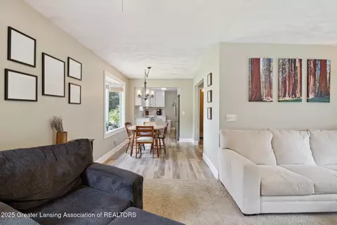 6244 Daft St, Lansing, MI 48911 photo 14
