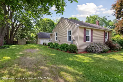 6244 Daft St, Lansing, MI 48911 photo 5