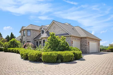 3426 Daryls Way, Charlotte, MI 48813 photo 5