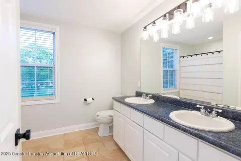 Bath - 5871 Green Rd, Haslett, MI 48840 photo 6 of 8