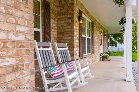 Exterior - 5871 Green Rd, Haslett, MI 48840 photo 5 of 10