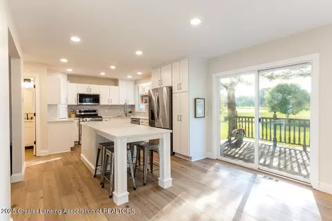Kitchen - 5871 Green Rd, Haslett, MI 48840 photo 1 of 9