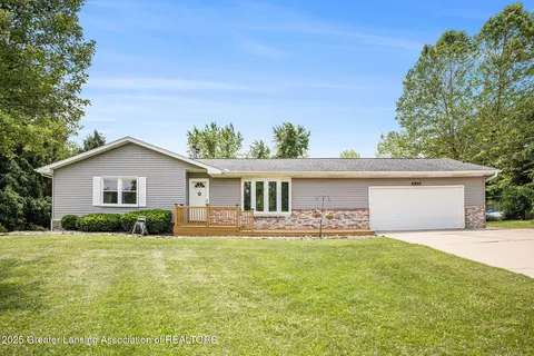 4910 Doane Hwy, Potterville, MI 48876