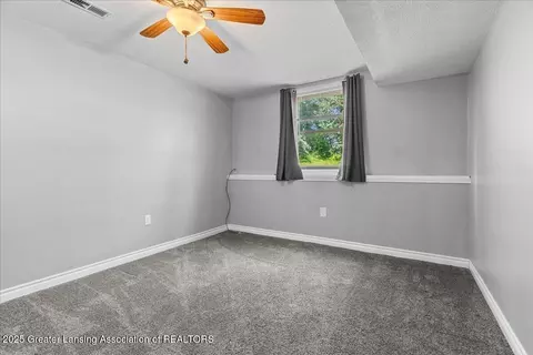 1313 W Alward Rd, Dewitt, MI 48820 photo 22