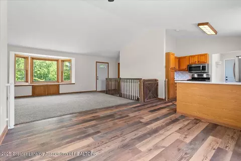 1313 W Alward Rd, Dewitt, MI 48820 photo 7