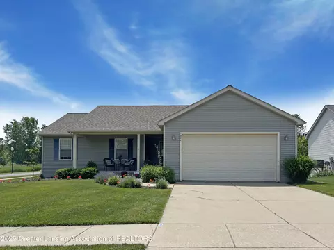 1024 Franklin Farm Dr, Mason, MI 48854