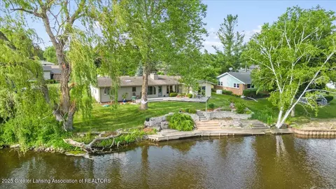 10138 Baron Blvd, Dimondale, MI 48821