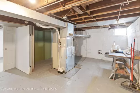 Other - 2335 Harding Ave, Lansing, MI 48910 photo 11 of 14