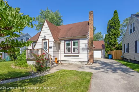 2335 Harding Ave, Lansing, MI 48910