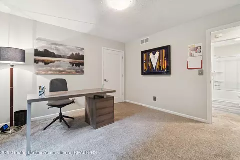 3901 W Howe Rd, Dewitt, MI 48820 photo 29