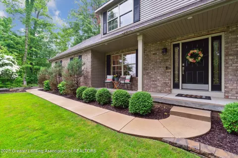 3901 W Howe Rd, Dewitt, MI 48820 photo 5