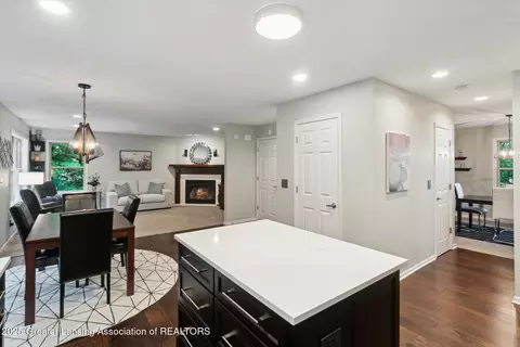 3901 W Howe Rd, Dewitt, MI 48820 photo 18
