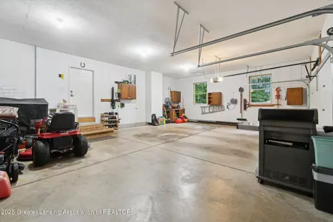 3901 W Howe Rd, Dewitt, MI 48820 photo 45