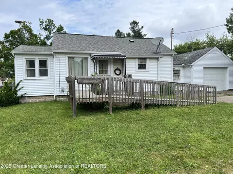 500 N Catherine St, Lansing, MI 48917