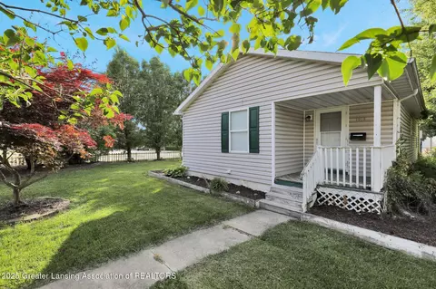 1015 Lake Lansing Rd, Lansing, MI 48906