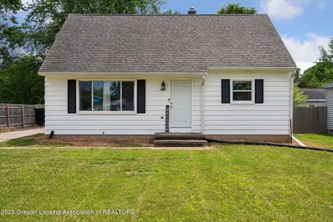 3427 W Jolly Rd, Lansing, MI 48911