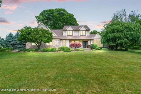 8345 Country Farm Ln, Laingsburg, MI 48848