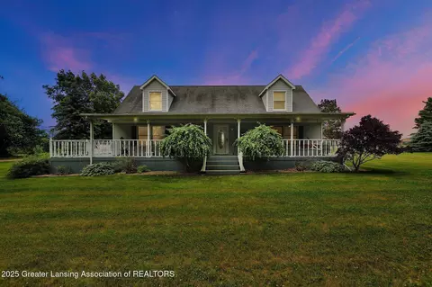 14235 Saxton Rd, Springport, MI 49284