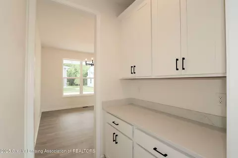 Entry Way - 612 Titanium Trl, Haslett, MI 48840 photo 2 of 5
