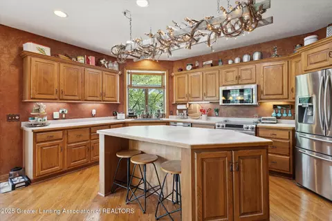 502 W Spring Meadows Ln, Dewitt, MI 48820 photo 10