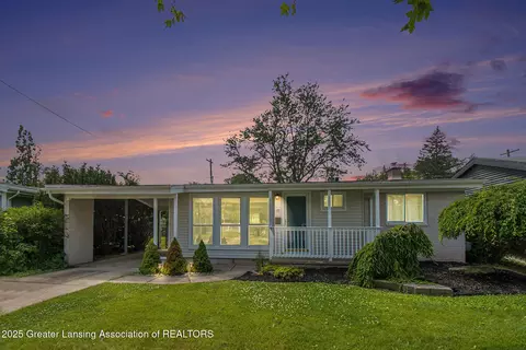 1321 Weber Dr, Lansing, MI 48912