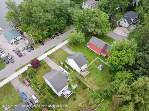 View/Area - 5913 Shaw St, Haslett, MI 48840 photo 4 of 7