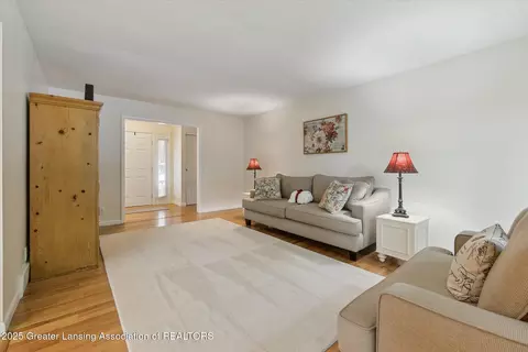 Living - 2130 Belding Ct, Okemos, MI 48864 photo 3 of 6