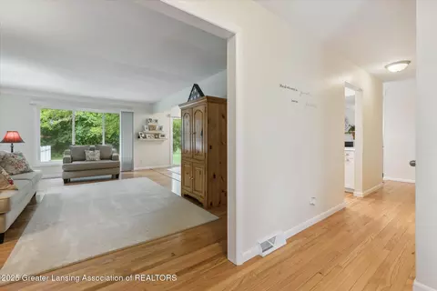 Entry Way - 2130 Belding Ct, Okemos, MI 48864 photo 2 of 2